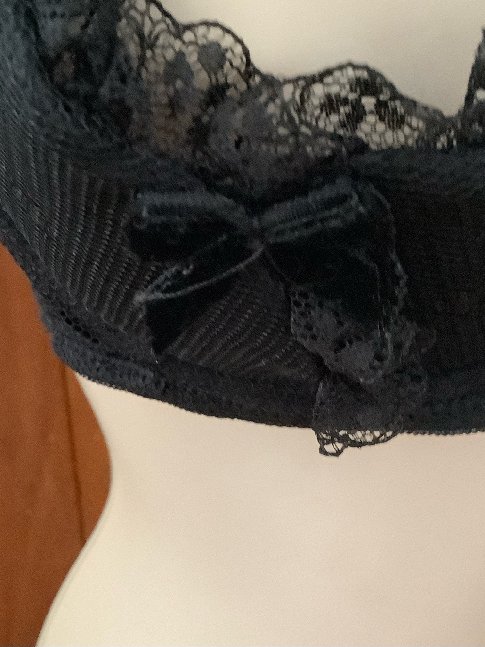 Victoria's Secret Black Lace Balcony Demi Underwire Bra - Picture 2 of 6